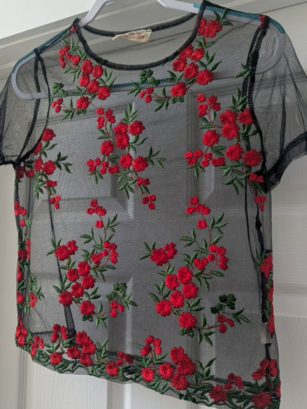 Twinkle Floral Embroidered Mesh Top – Size M